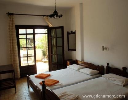  Alexandra Studios, studio 02, ενοικιαζόμενα δωμάτια στο μέρος Neos Marmaras, Greece - hotel alexander 3bed (Copy)